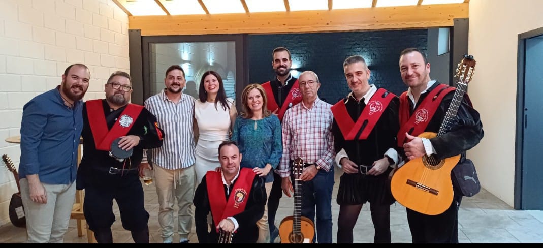 La Tuna - Foto 42